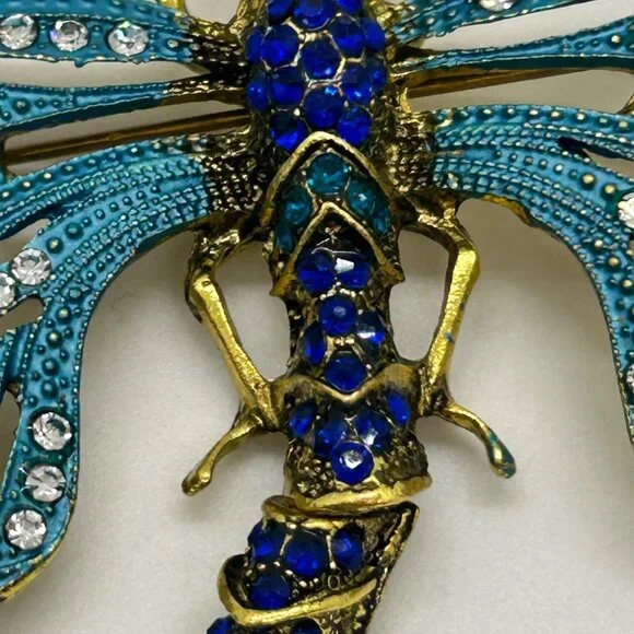 Dragonfly Brooch Articulated Tail Blue Teal Rhinestones Statement 5 inch wide - Picture 6 of 16